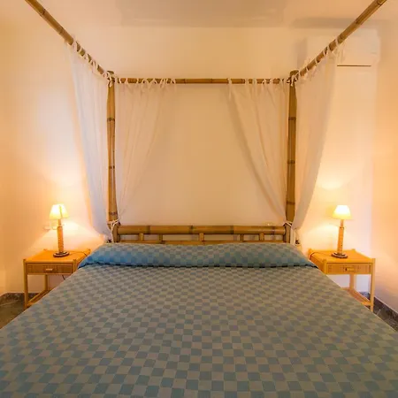 Luna Di Ponente Aparthotel