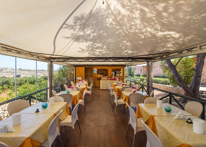 Luna Di Ponente Aparthotel